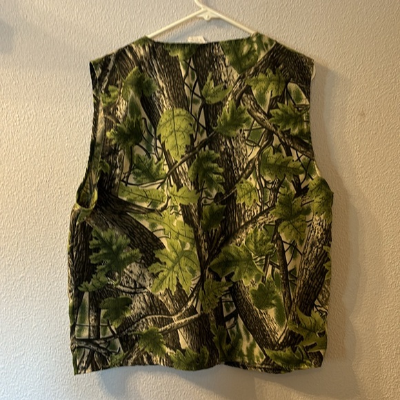Spirit Halloween camo zip up vest one size - Picture 4 of 4